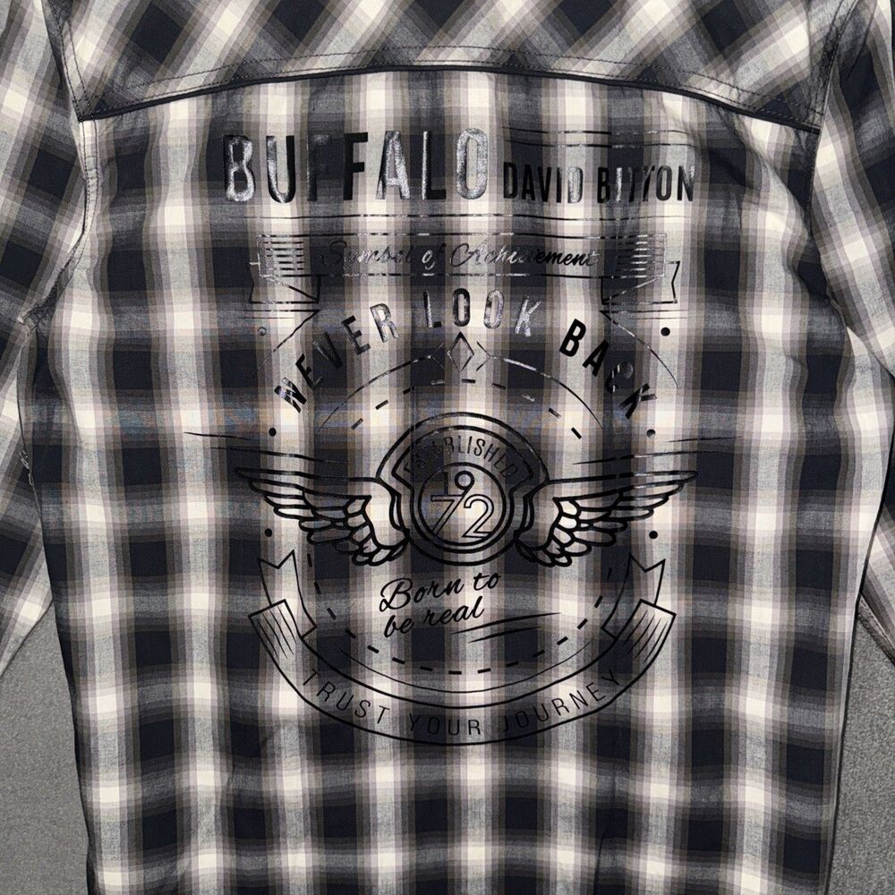Buffalo David Bitton Shirt Medium Plaid Long Sleeve Back Graphic Button Up NWT - Picture 13 of 16